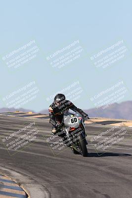 media/Dec-07-2025-CVMA (Sun) [[3e7d2de5dc]]/Race 7-Formula Lightweight Twins Shootout/